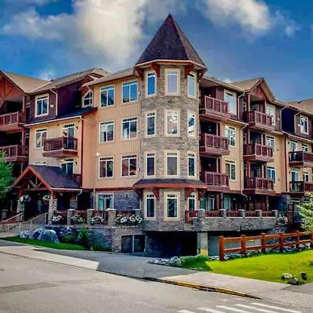 Falcon Crest Lodge 1 Bedroom Condo With Gym & Hot-Tubs & Mountain View Кенмор Екстер'єр фото