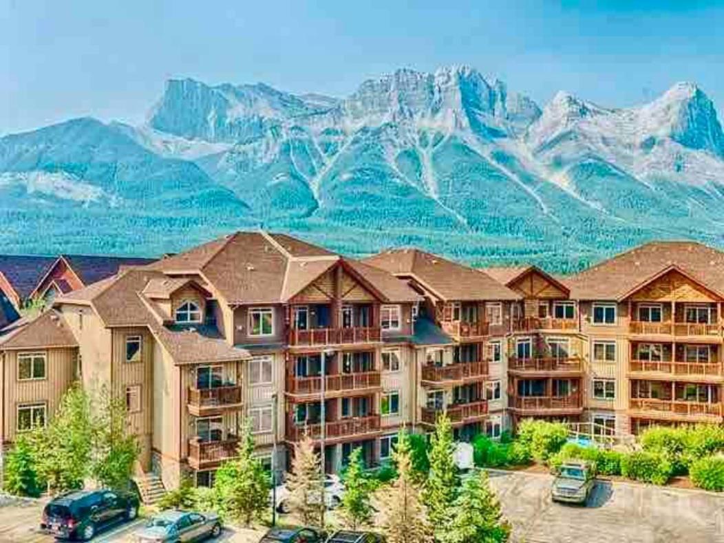 Falcon Crest Lodge 1 Bedroom Condo With Gym & Hot-Tubs & Mountain View Кенмор Екстер'єр фото