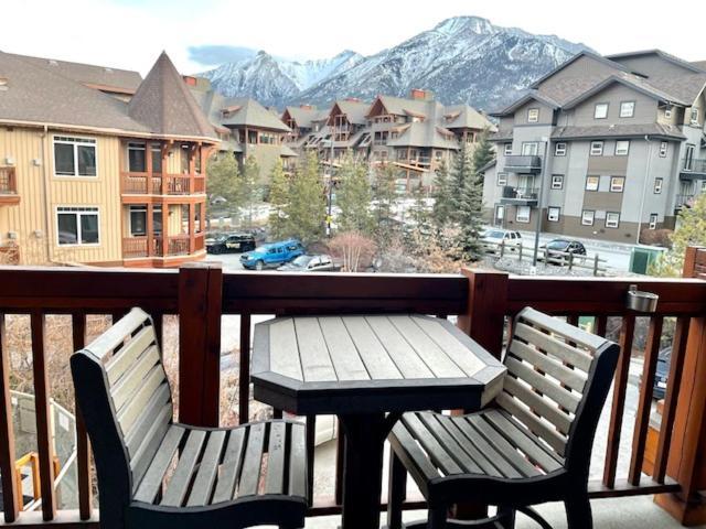 Falcon Crest Lodge 1 Bedroom Condo With Gym & Hot-Tubs & Mountain View Кенмор Екстер'єр фото